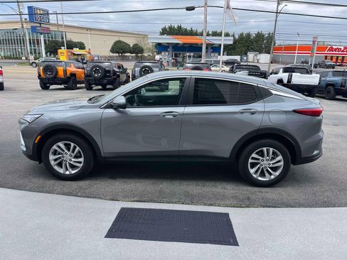 New 2026 Buick Envista Preferred image 6