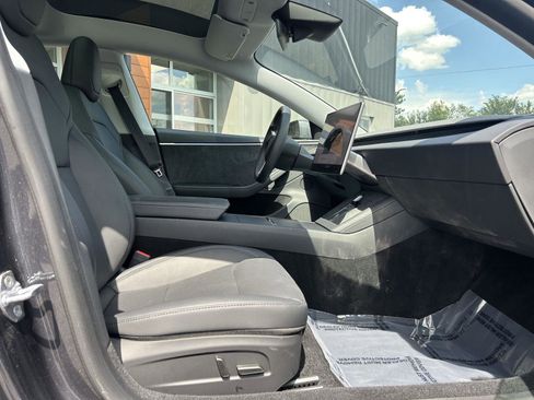 Used 2025 Tesla Model 3 Long Range AWD/4WD image 12