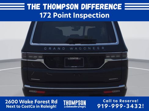 Used 2023 Jeep Grand Wagoneer Series II w/ Premium Group II AWD/4WD image 4