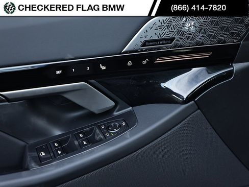 Certified 2025 BMW 530i w/ Premium Package image 16