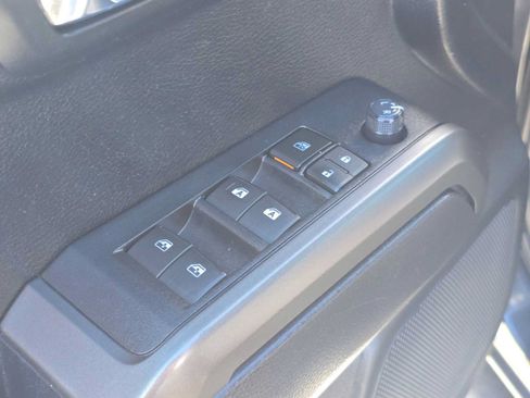 Certified 2022 Toyota Tacoma TRD Off-Road w/ Technology Package AWD/4WD image 23