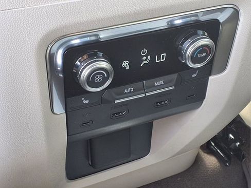 New 2026 GMC Yukon Denali w/ Denali Reserve Package image 21