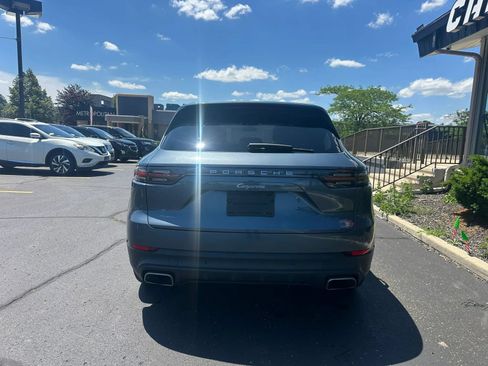 Used 2019 Porsche Cayenne AWD/4WD image 5