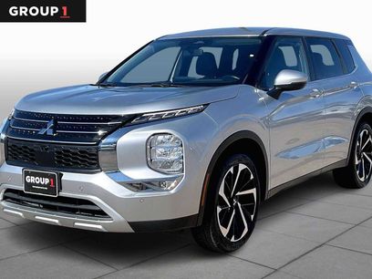 Used 2024 Mitsubishi Outlander SE