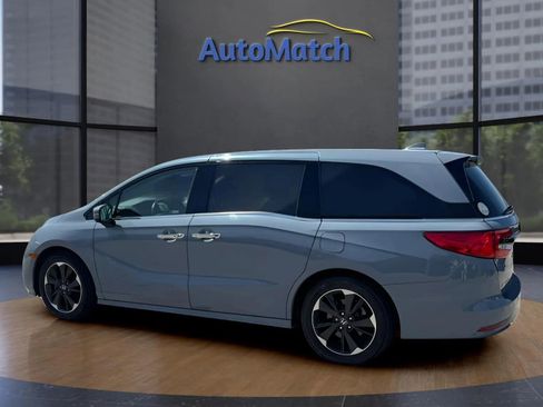 Used 2023 Honda Odyssey Elite image 7
