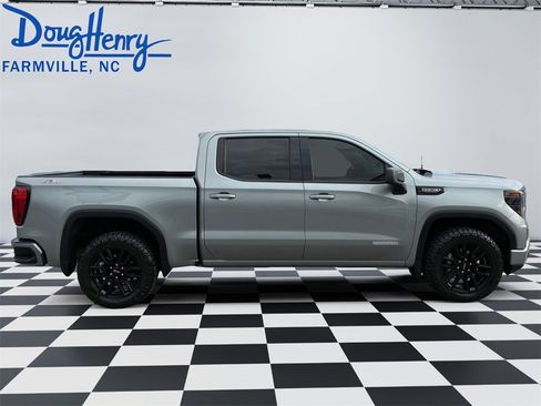 Used 2023 GMC Sierra 1500 Elevation w/ X31 Off-Road Package image 6