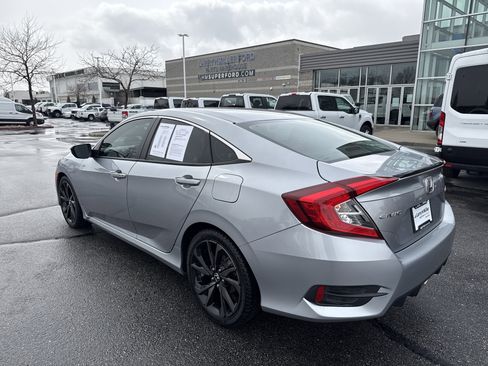 Used 2020 Honda Civic Sport image 5