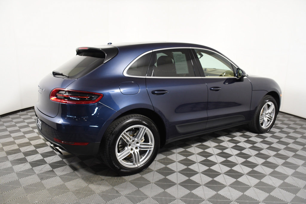 Used 2015 Porsche Macan S AWD/4WD image 7