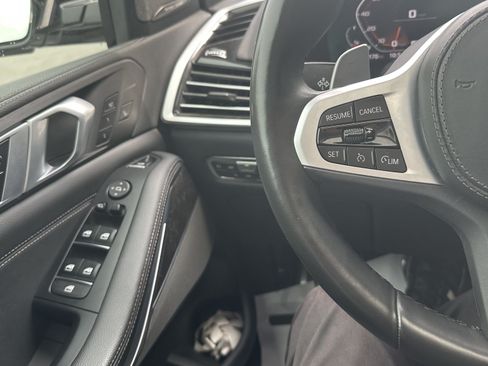 Used 2021 BMW X5 M50i w/ Premium Package AWD/4WD image 22