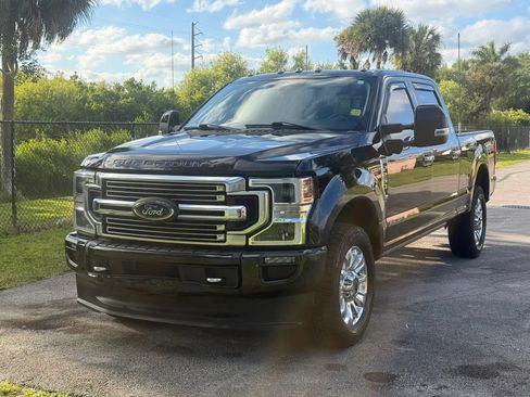 Used 2020 Ford F250 Limited w/ FX4 Off-Road Package AWD/4WD image 7