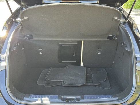 Used 2017 INFINITI QX30 Premium w/ Navigation Package FWD image 24