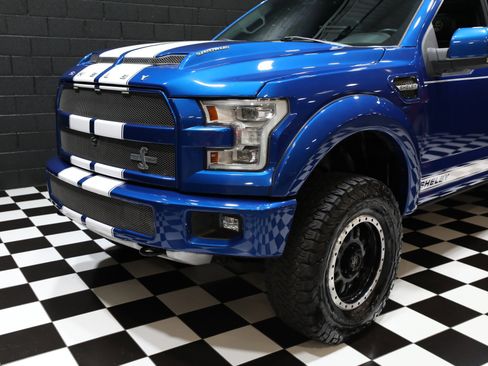 Used 2017 Ford F150 Lariat w/ Equipment Group 502A Luxury AWD/4WD image 6