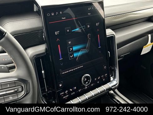 New 2026 GMC Yukon XL AT4 w/ AT4 Premium Plus Package AWD/4WD image 15