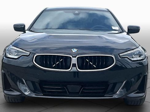 Used 2026 BMW 230i Coupe w/ Convenience Package RWD image 3
