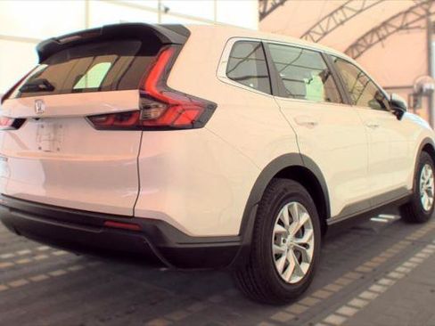 Used 2024 Honda CR-V LX image 8