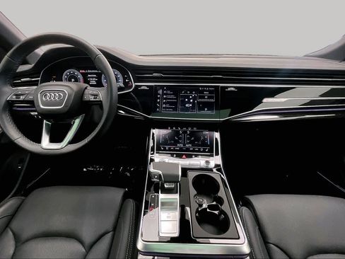 Certified 2025 Audi Q8 Prestige w/ Prestige Package AWD/4WD image 15