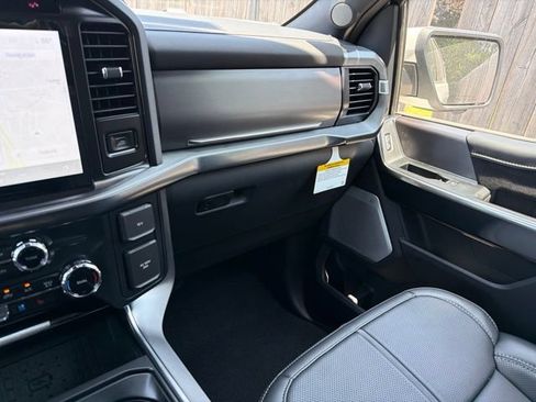New 2026 Ford F150 Platinum w/ Equipment Group 702A High AWD/4WD image 22