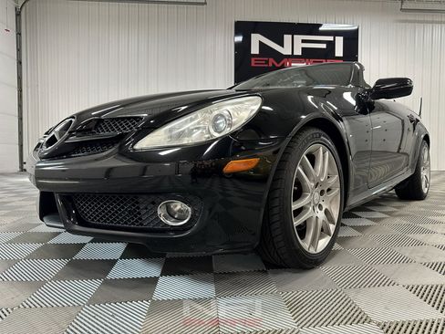 Used 2009 Mercedes-Benz SLK 300 image 22