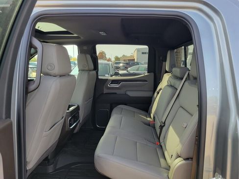 New 2026 GMC Sierra 1500 SLT w/ SLT Premium Plus Package image 27