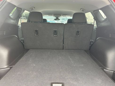 Used 2026 Chevrolet Blazer LT FWD image 21
