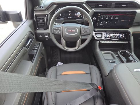 New 2026 GMC Sierra 2500 AT4 w/ AT4 Premium Plus Package AWD/4WD image 30