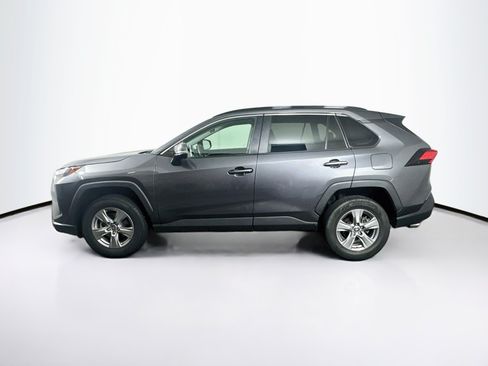 Used 2024 Toyota RAV4 XLE FWD image 4