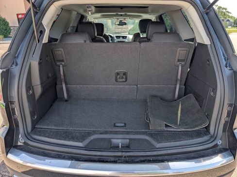 Used 2015 GMC Acadia SLT AWD/4WD image 13