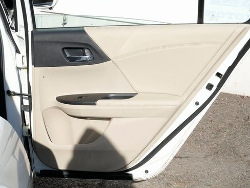 Used 2016 Honda Accord EX-L image 36