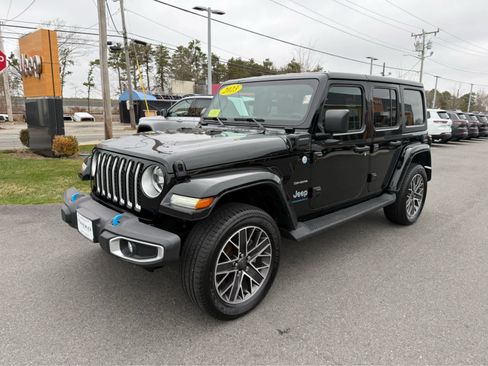 Used 2023 Jeep Wrangler Sahara w/ Cold Weather Group image 3