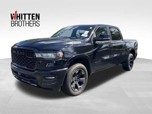 Used 2025 RAM 1500 Big Horn AWD/4WD image 1
