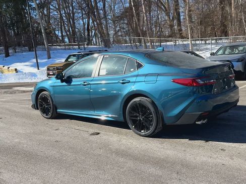 New 2026 Toyota Camry SE image 6