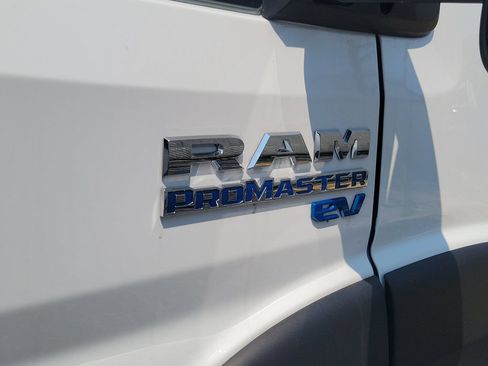 Used 2024 RAM ProMaster 3500 w/ Delivery Van Package FWD image 5