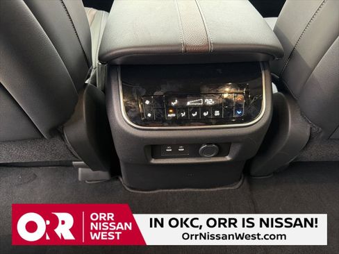 Used 2026 Nissan Armada SL w/ Captain's Chari Seat Package image 17