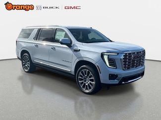 New 2026 GMC Yukon XL Denali w/ Denali Reserve Package RWD video 1