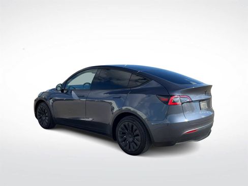 Used 2020 Tesla Model Y Long Range image 6