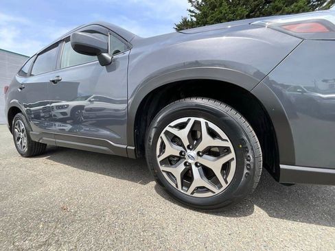 Certified 2023 Subaru Forester Premium AWD/4WD image 11