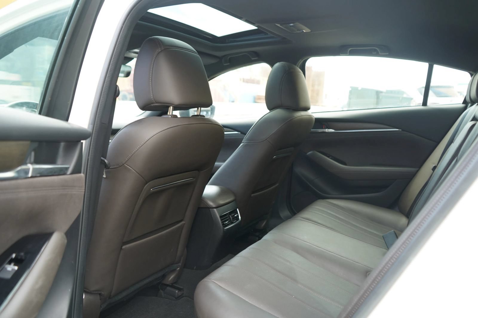 Used 2018 MAZDA MAZDA6 Signature FWD image 16