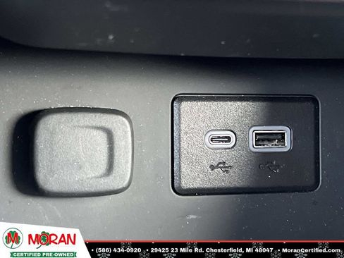 Used 2023 GMC Acadia SLE w/ Driver Convenience Package image 27