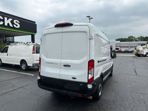 Used 2024 Ford Transit 250 148 Medium Roof RWD image 8