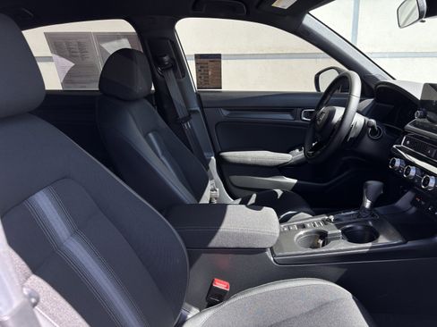 Certified 2025 Honda Civic Sport image 30