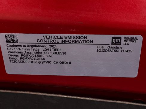 Used 2024 Chevrolet Malibu LT image 31