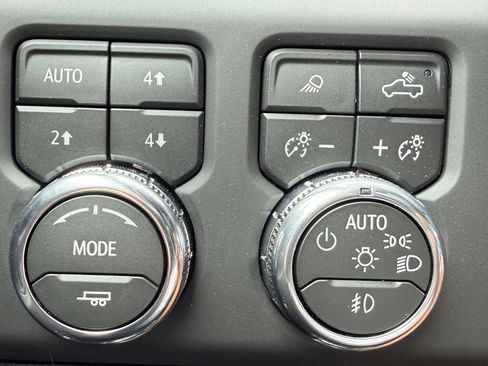 New 2026 GMC Sierra 1500 AT4 w/ AT4 Premium Package image 39