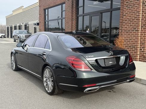 Used 2019 Mercedes-Benz S 450 Sedan image 4