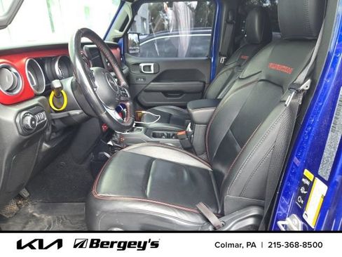 Used 2020 Jeep Wrangler Unlimited Rubicon AWD/4WD image 3