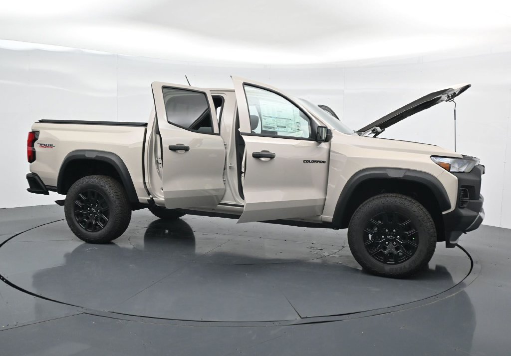 New 2026 Chevrolet Colorado Trail Boss AWD/4WD image 41