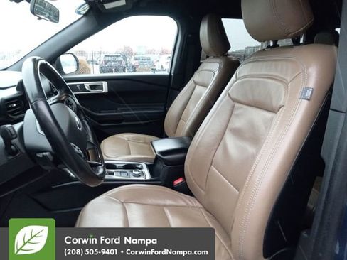 Used 2020 Ford Explorer XLT w/ Class III Trailer Tow Package image 24