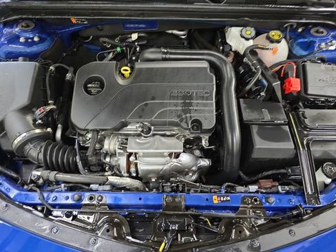 Used 2023 Chevrolet Malibu LT image 28