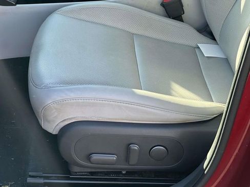 Used 2024 Hyundai Kona Limited image 15