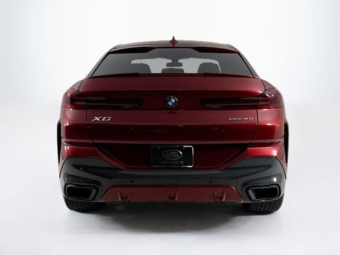 Used 2022 BMW X6 xDrive40i w/ Executive Package AWD/4WD image 4