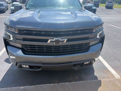 Used 2021 Chevrolet Silverado 1500 RST AWD/4WD image 2